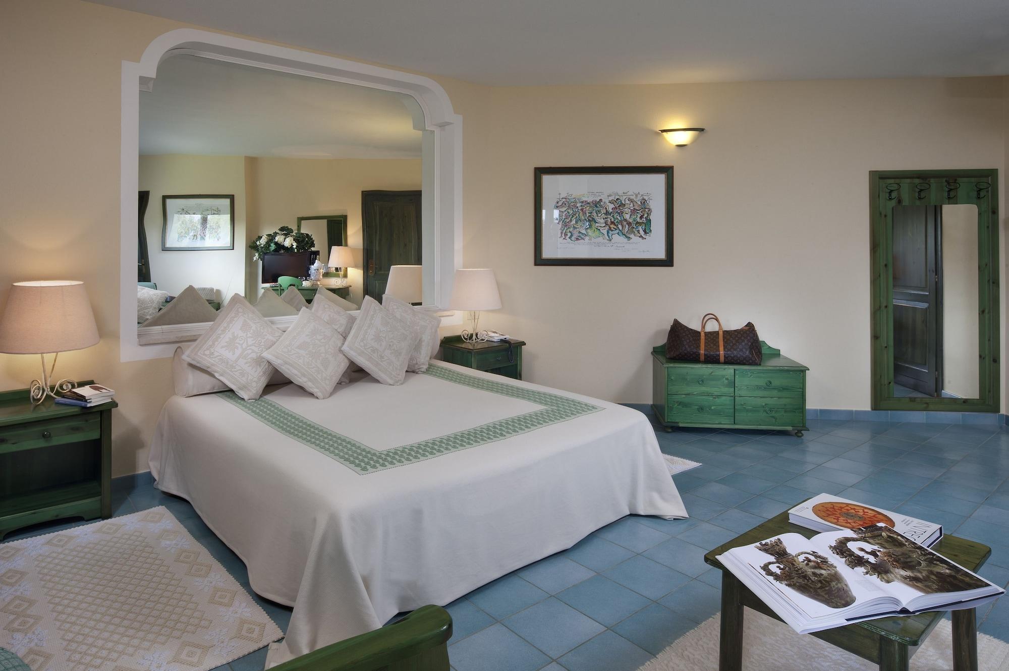Cala Ginepro Hotel Resort & Spa โอโรเซย ภายนอก รูปภาพ