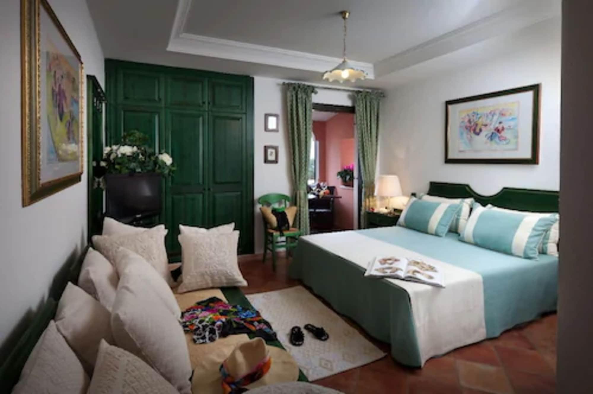 Cala Ginepro Hotel Resort & Spa โอโรเซย ภายนอก รูปภาพ