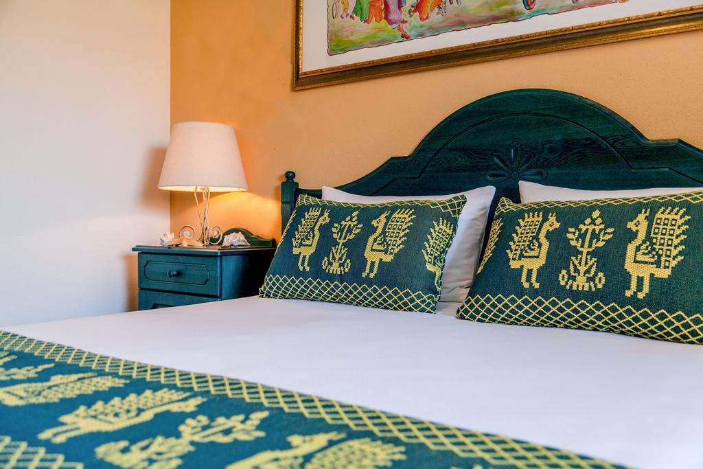 Cala Ginepro Hotel Resort & Spa โอโรเซย ภายนอก รูปภาพ
