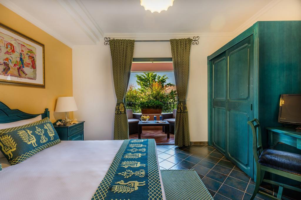 Cala Ginepro Hotel Resort & Spa โอโรเซย ภายนอก รูปภาพ